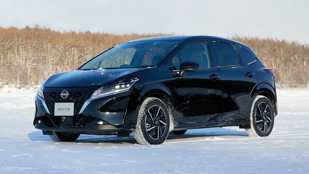 Новый полноприводный гибрид Nissan Note начали продавать на Авто.ру за 1,7 миллиона рублей