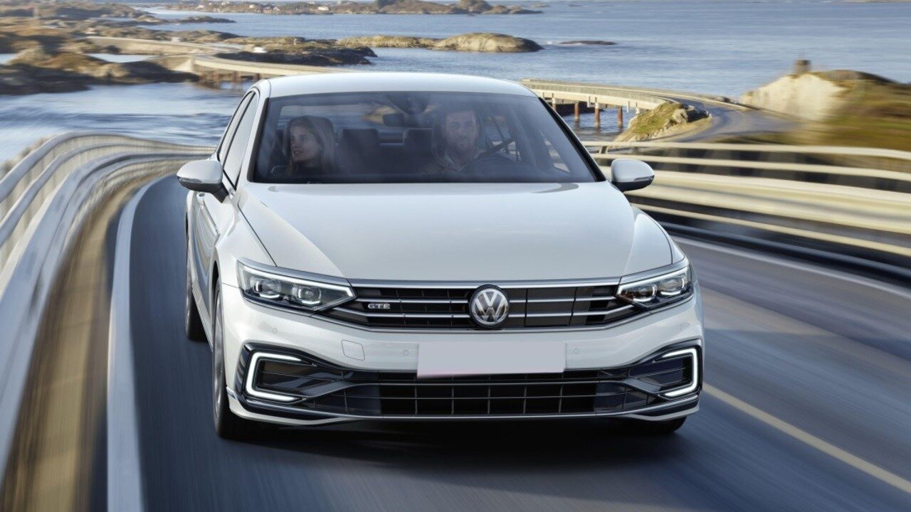 Volkswagen готовит платную подписку на опции в машинах. Тариф на автопилот уже известен