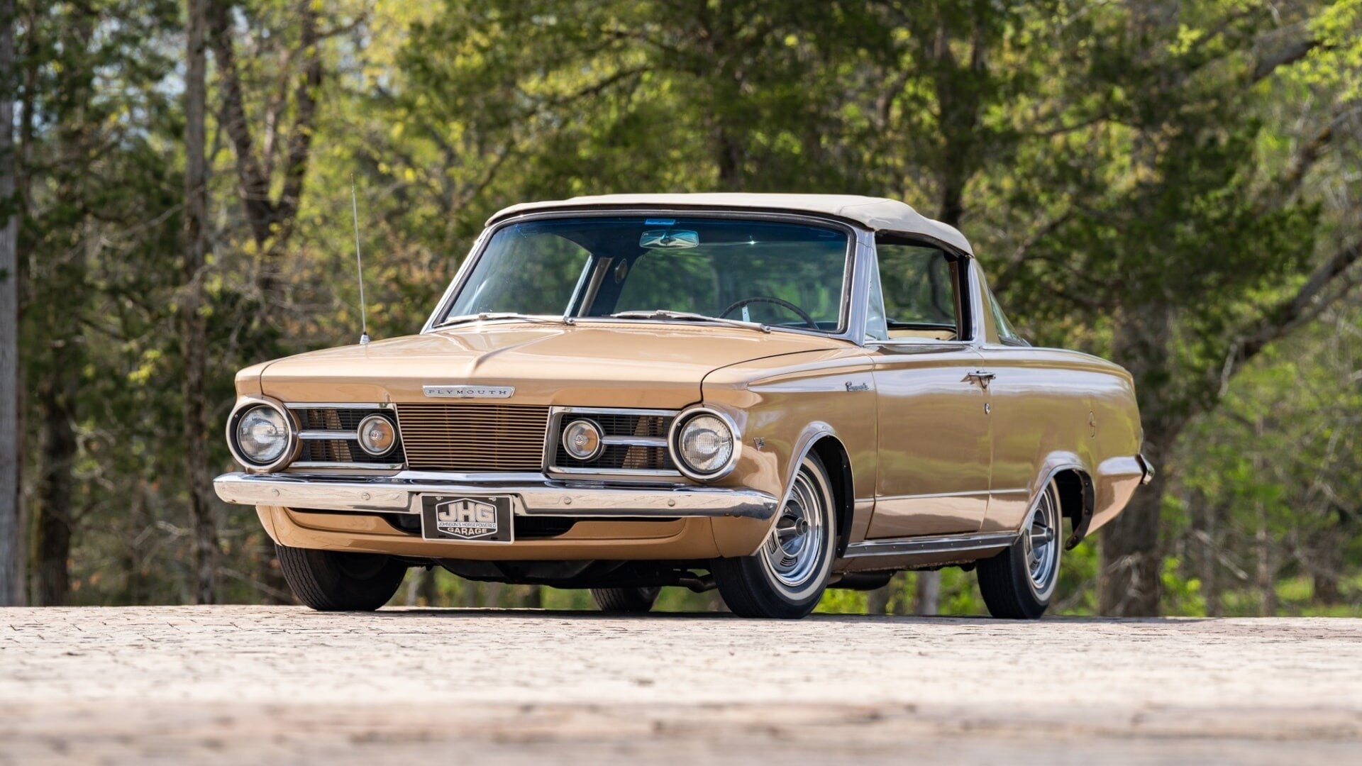 Уникальный Plymouth Barracuda с крышей тарга уйдёт с молотка: это заводской прототип
