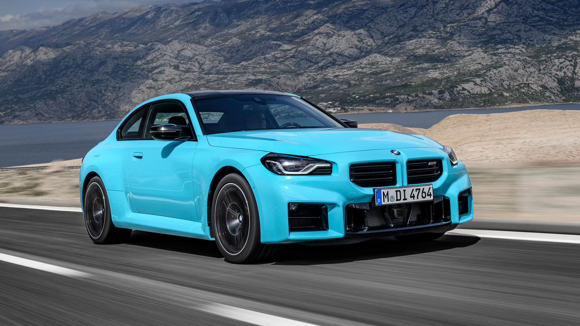 Самый компактный спорткар BMW M впервые получил полный привод