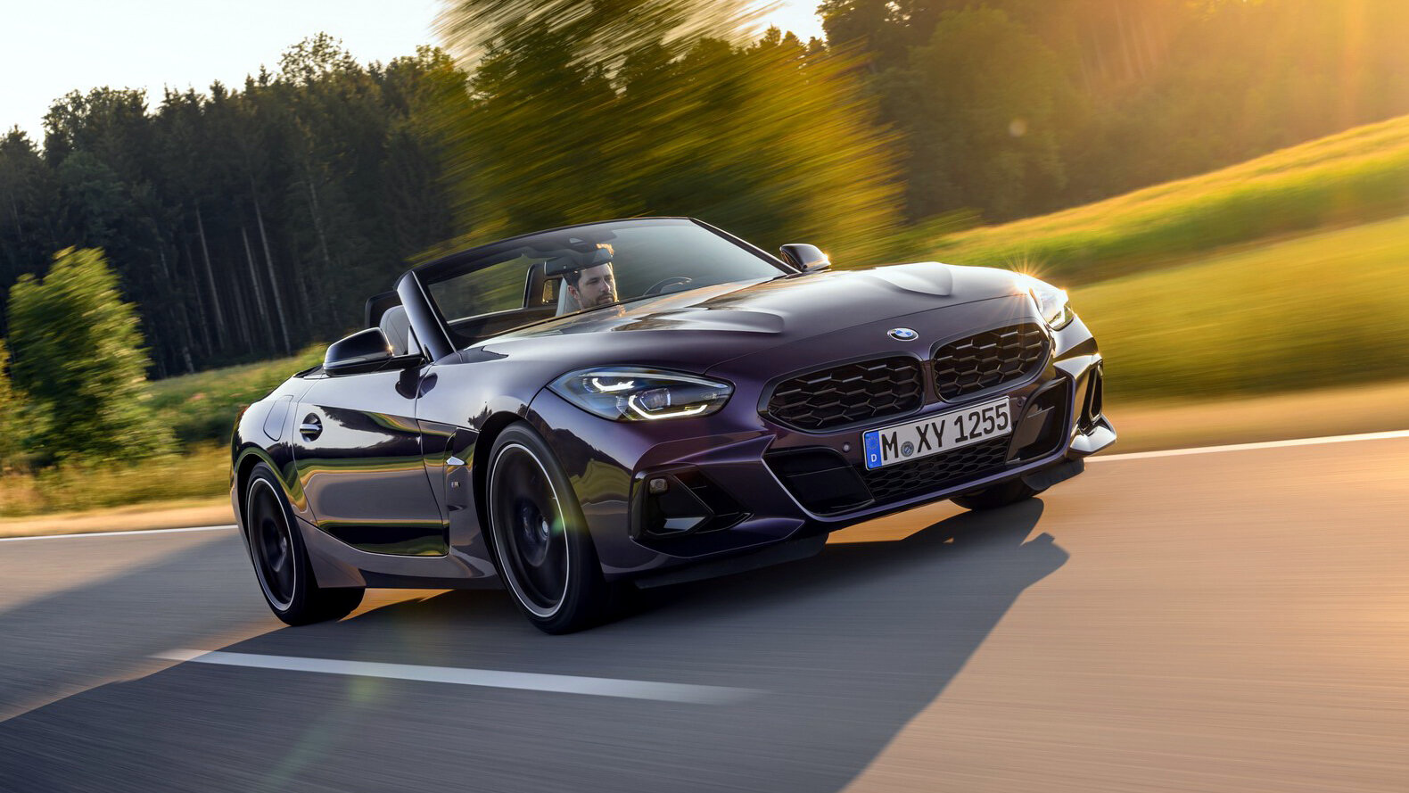 Компания BMW обновила родстер Z4
