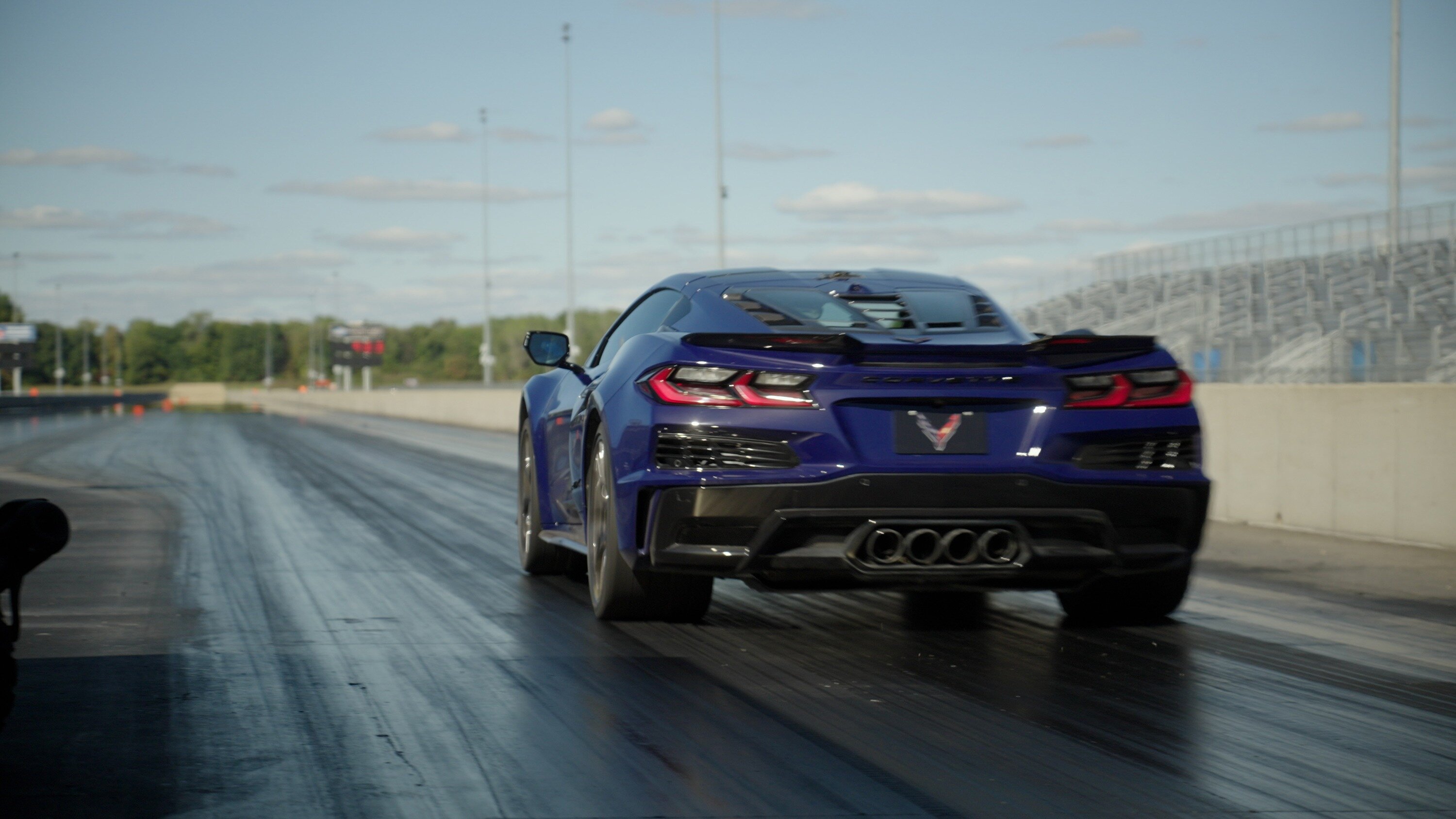 Chevrolet Corvette стал самым быстрым суперкаром Америки