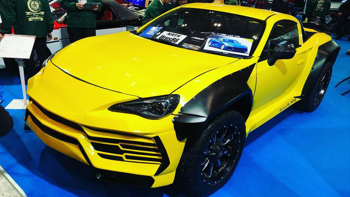 Японские студенты построили гибрид Toyota GT86 и Lamborghini Urus