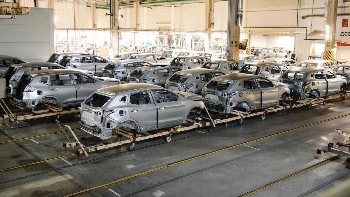 Компания Nissan подтвердила планы по сокращению модельного ряда и персонала