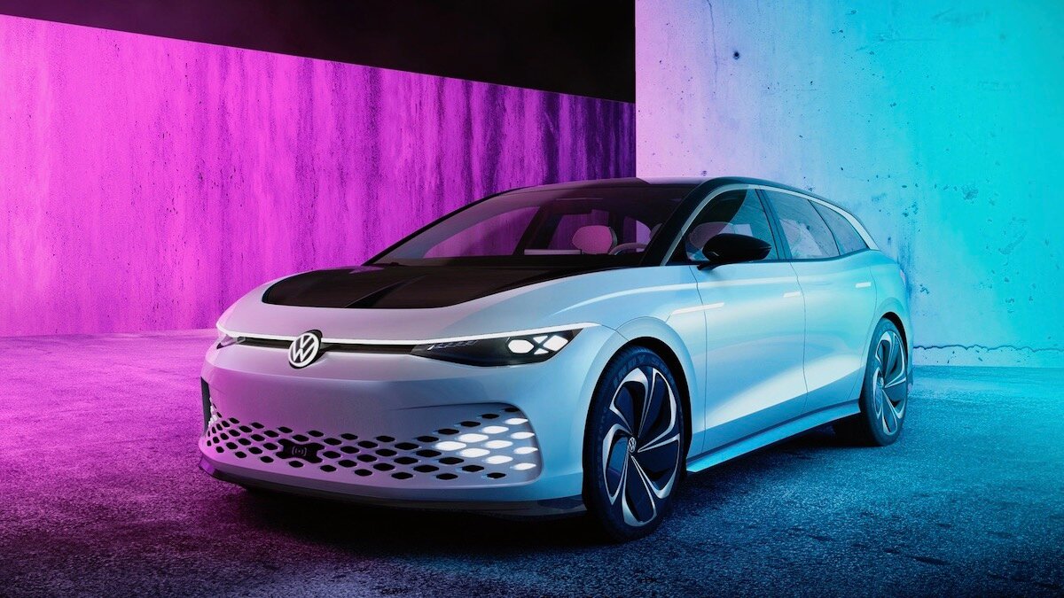 Volkswagen привёз в Лос-Анджелес универсал на батарейках