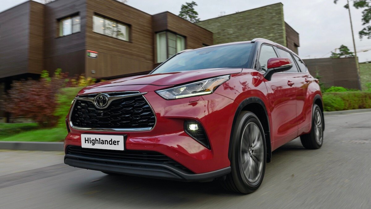 Новый Toyota Highlander для России: один мотор и хитрый полный привод
