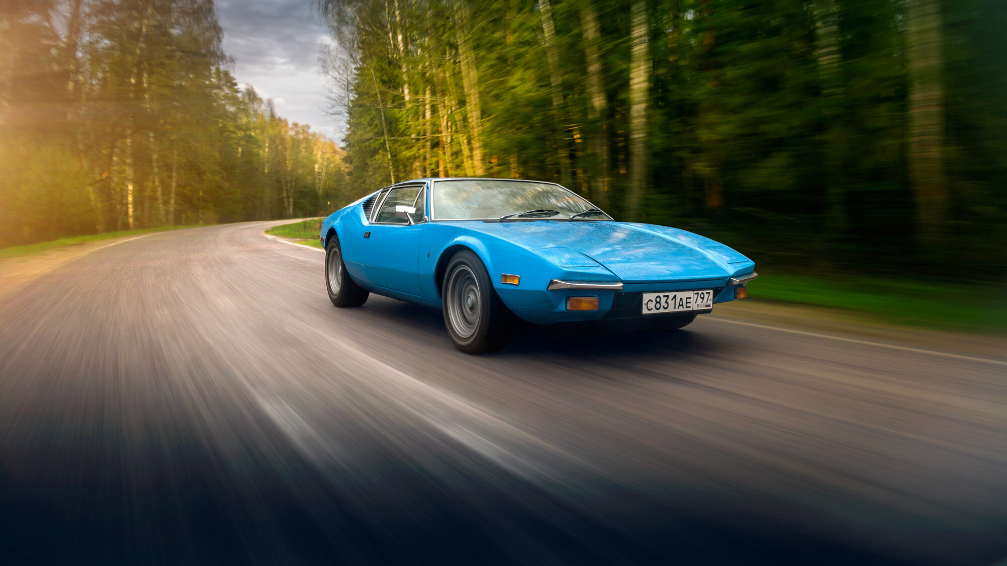 Жизнь в моменте: история и тест-драйв удивительного De Tomaso Pantera
