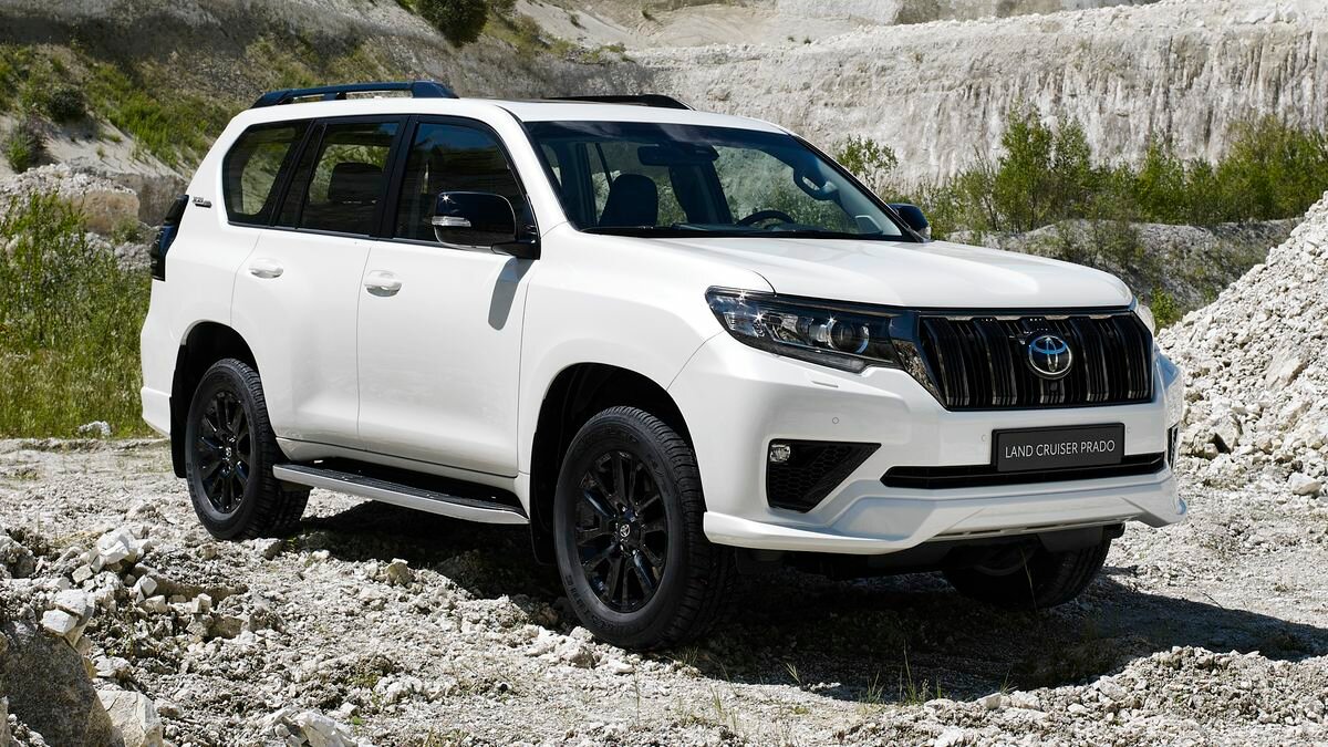 Обновлённый Toyota Land Cruiser Prado: названы рублёвые цены