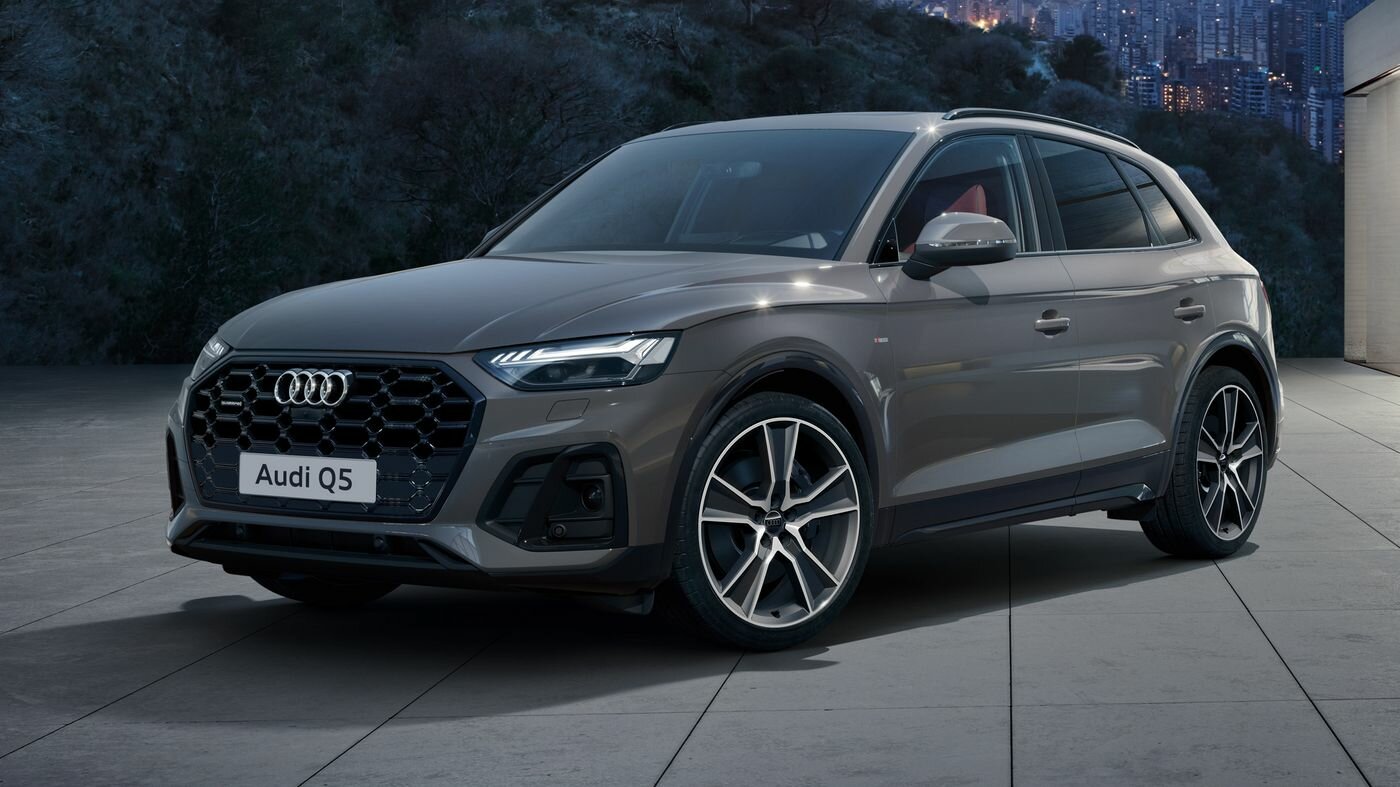 Стали известны цены на обновлённый Audi Q5 для России