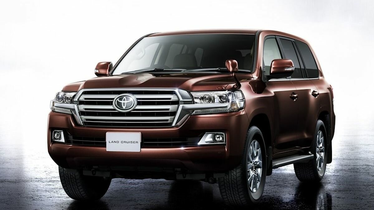 Заказы на Toyota Land Cruiser 200 больше не принимаются — пока только в Японии