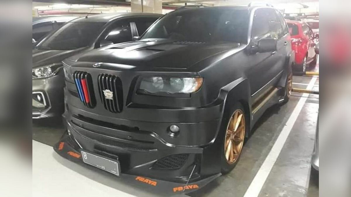 Найден (возможно) самый страшный BMW X5 в мире