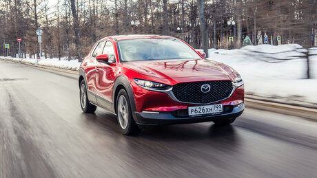 Другое тело. Все плюсы и минусы Mazda CX-30: подробный тест