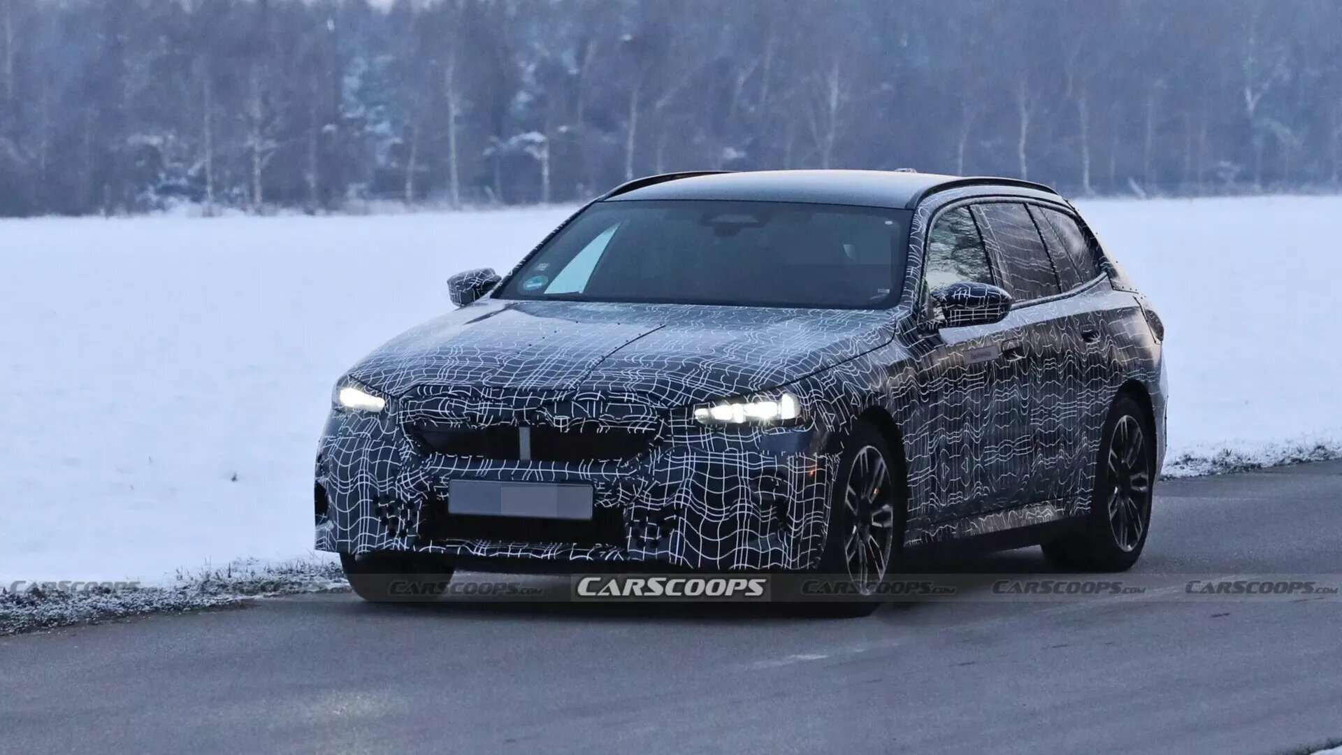 Электрический универсал BMW 5 серии: первые фотографии