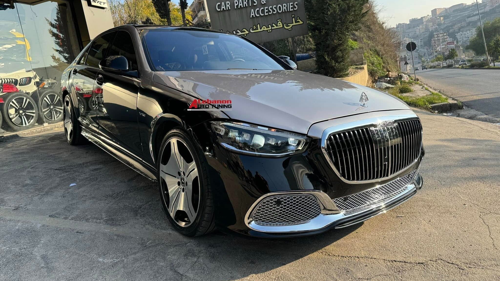 Тюнеры из Ливана переделали Mercedes-Benz W221 в современный Mercedes-Maybach