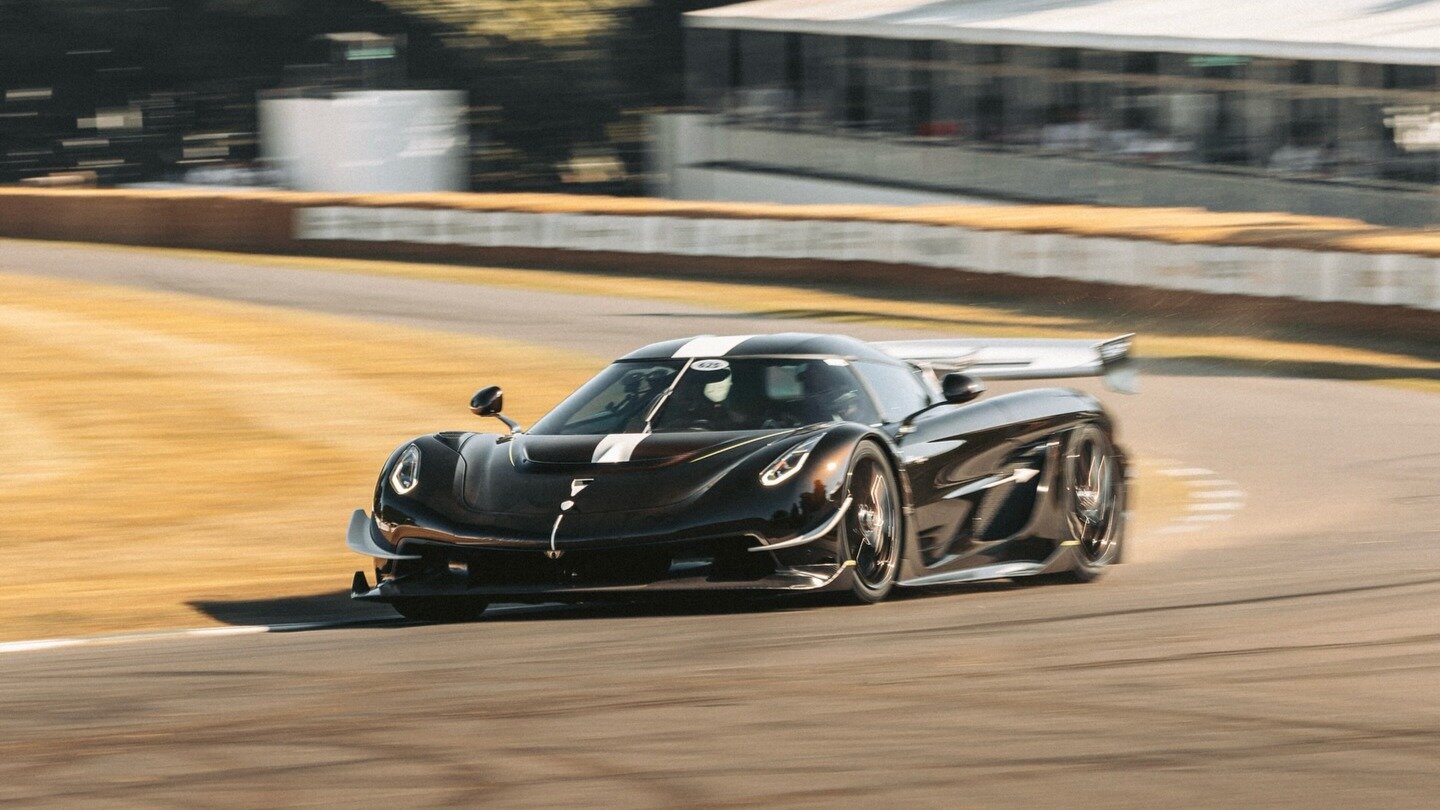 Новый гиперкар Koenigsegg уже побил рекорд в Гудвуде