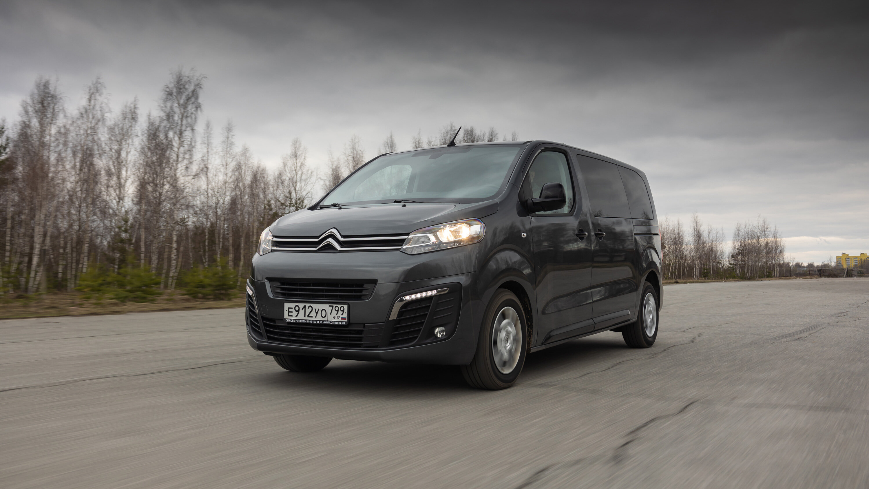 Обзор Citroen SpaceTourer: все плюсы максимально практичного вэна. Подробный тест 