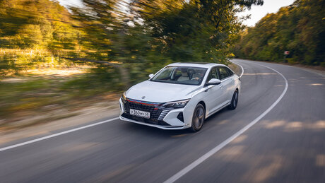 Первый тест Dongfeng Aeolus Shine Max, очередного претендента на замену Toyota Camry
