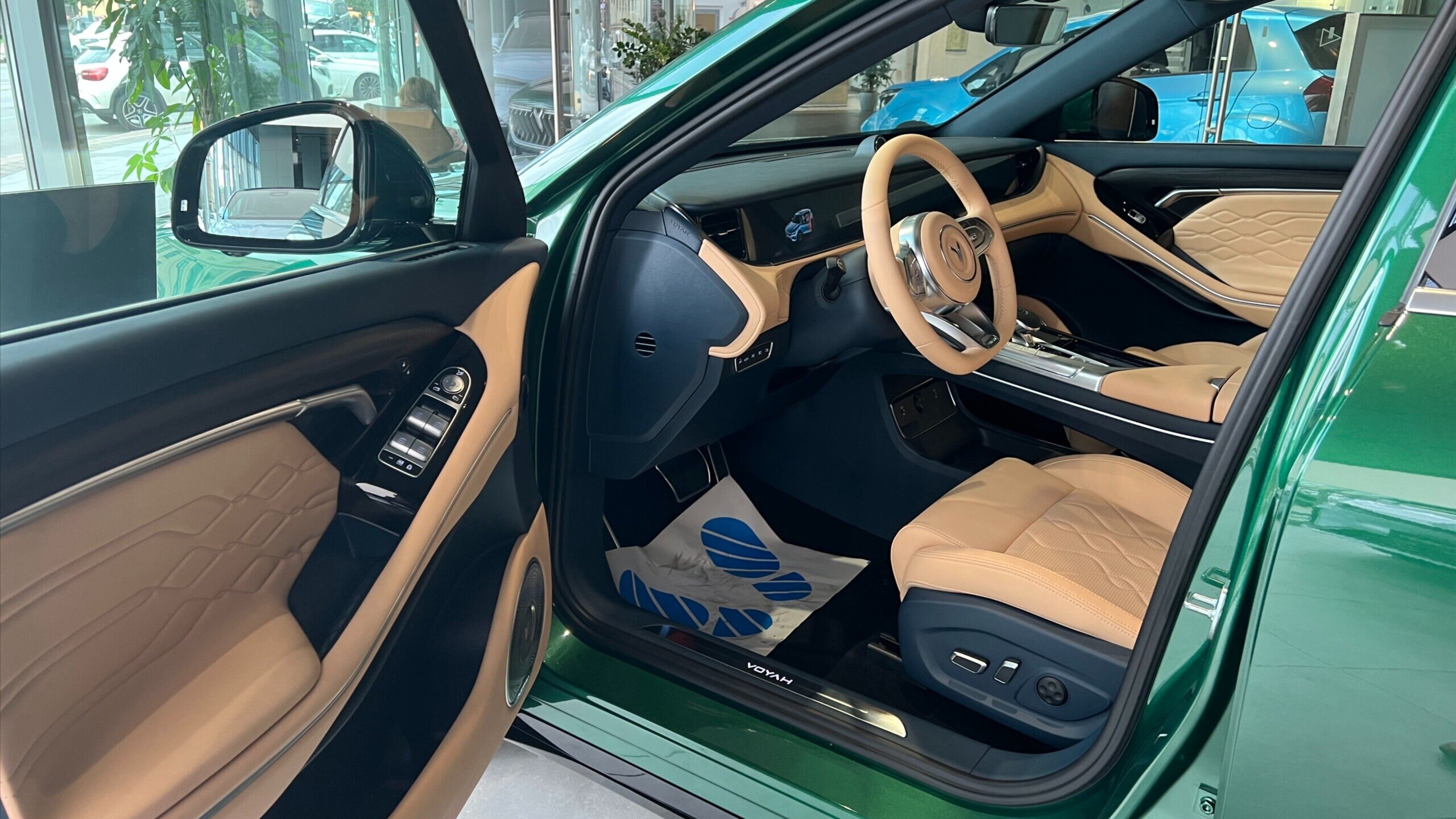 Раскрыт предварительный список автомобилей, которые допустят к работе в такси
