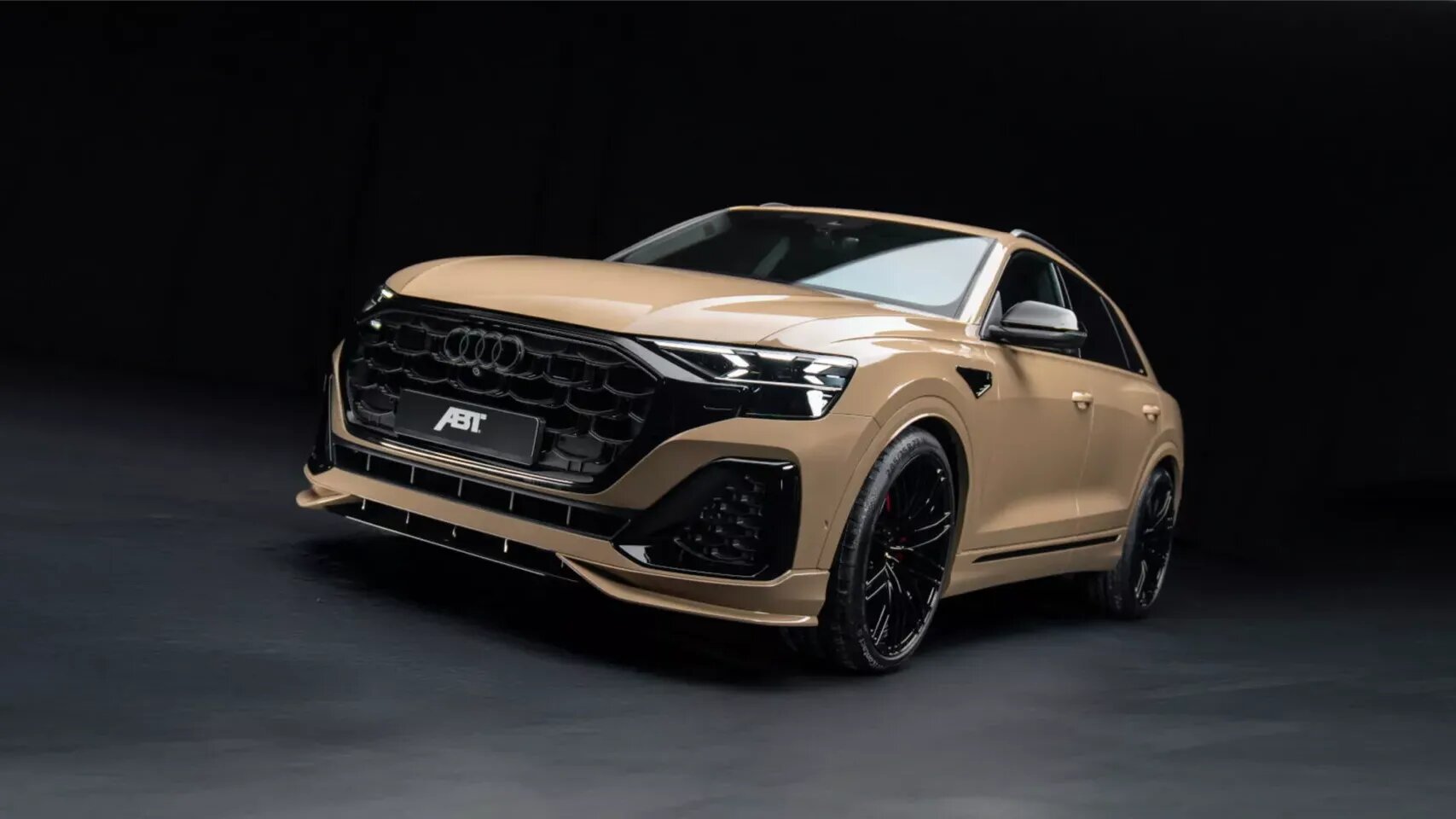 Audi Q8 в исполнении ABT стал мощнее заводской «заряженной» версии RS Q8