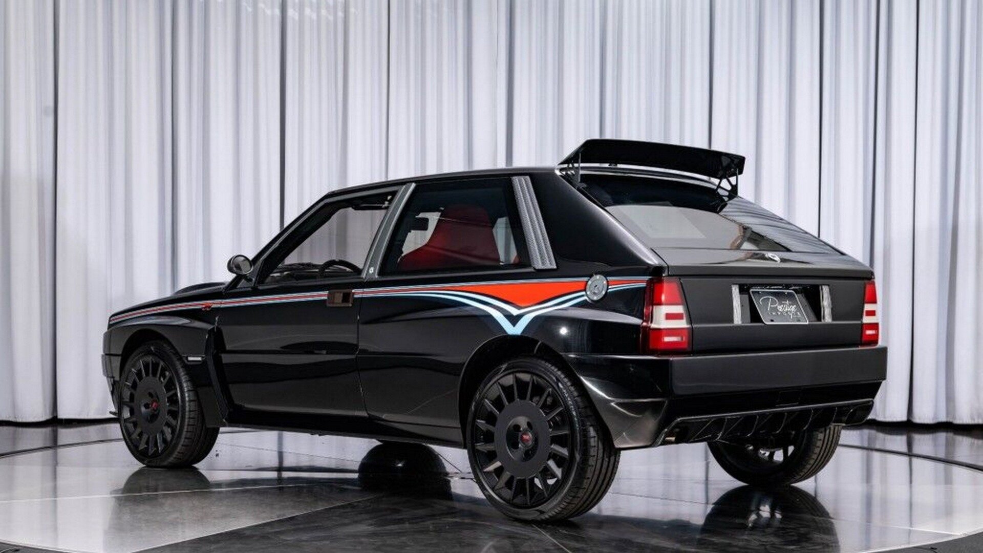Рестомод Lancia Delta Integrale подорожал вдвое за четыре года