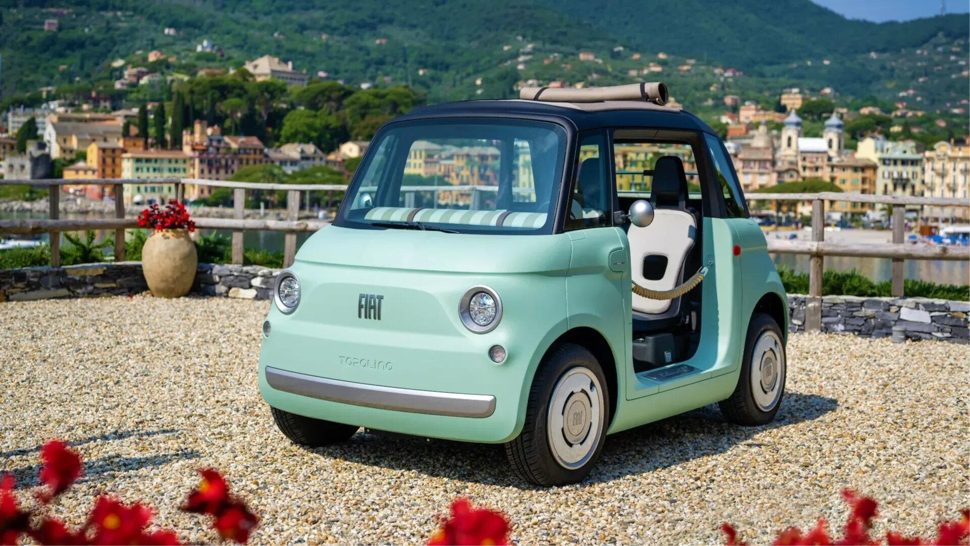 Микрокар Citroen Ami стал возрождённым Fiat Topolino