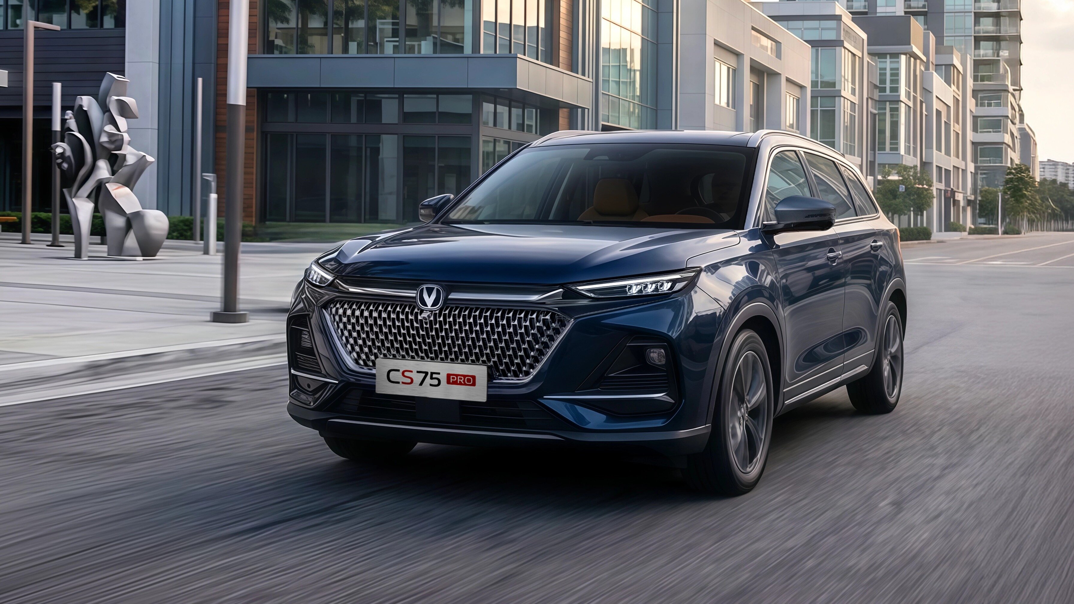 В России появится семиместный Changan CS75 Pro
