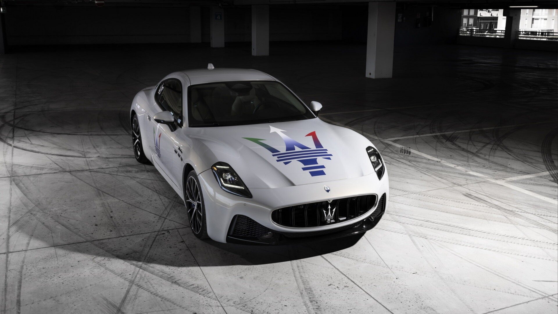Новый Maserati GranTurismo с бензиновым V6: первые фото