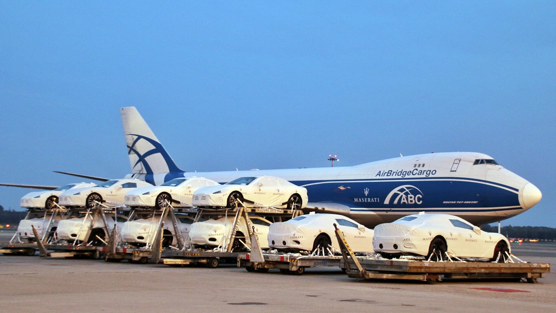 Власти Папуа-Новой Гвинеи готовят большую распродажу автомобилей Maserati