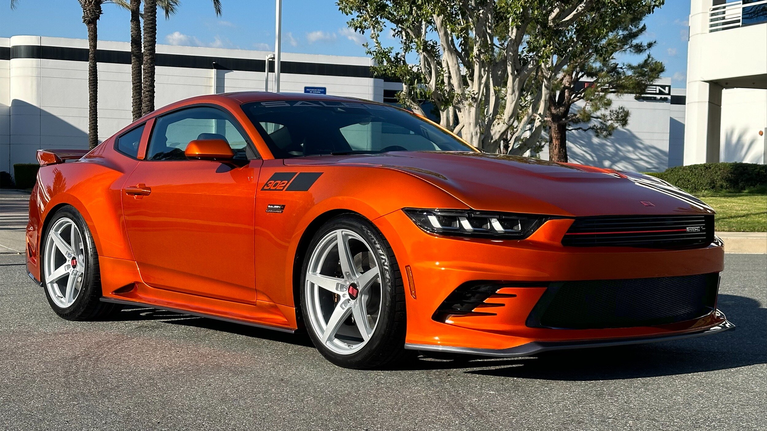 Ford Mustang превратился в 800-сильный Saleen 302 Black Label