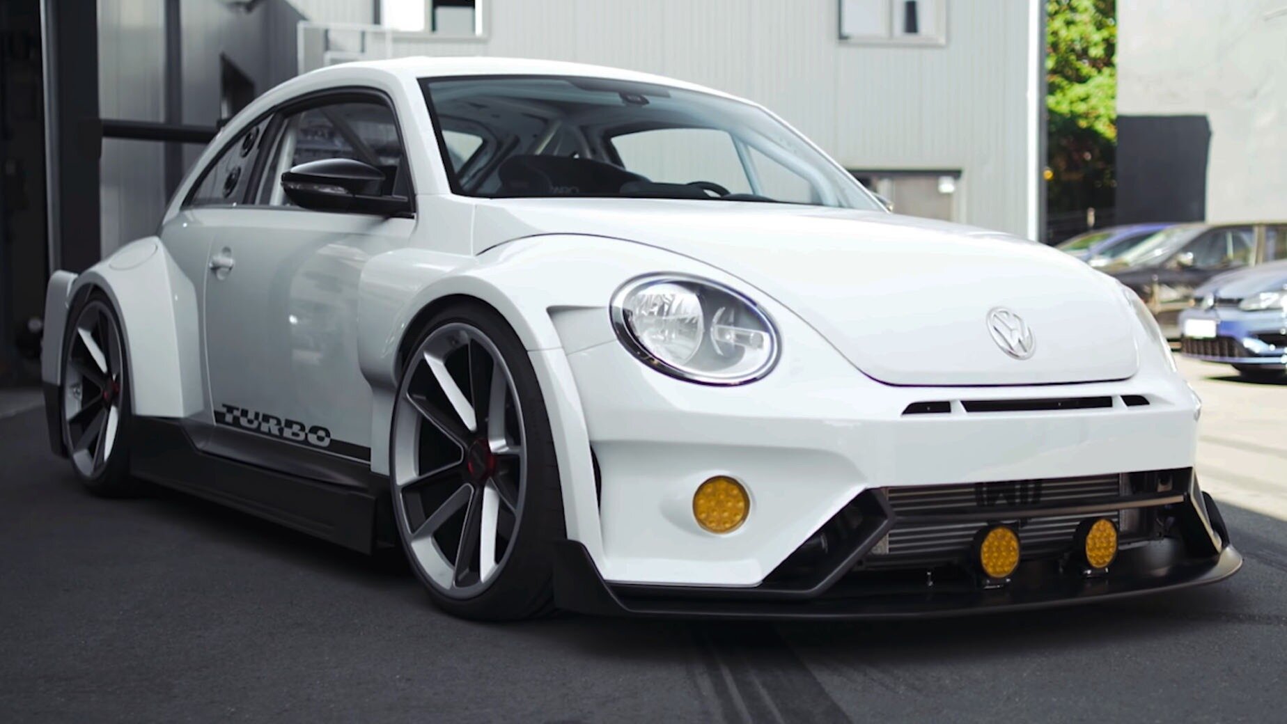 Тюнеры построили очень злой VW Beetle из видеоигры Gran Turismo Sport