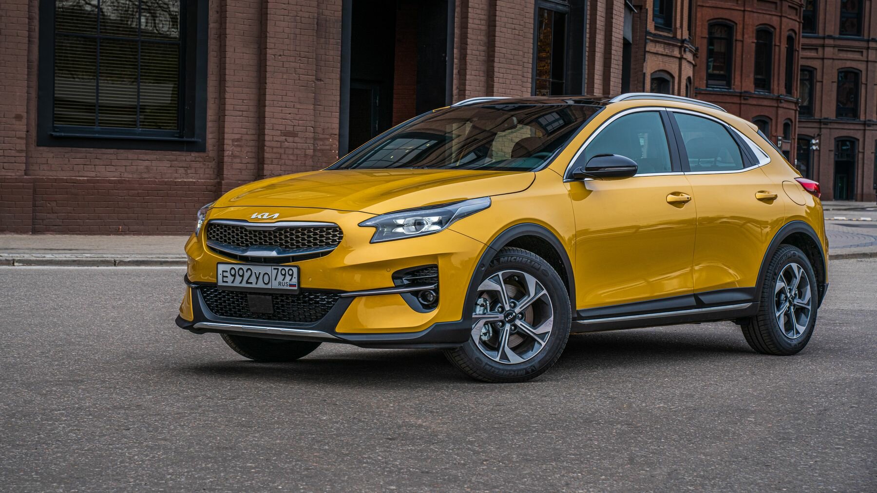 Kia XCeed для России обновился и подорожал