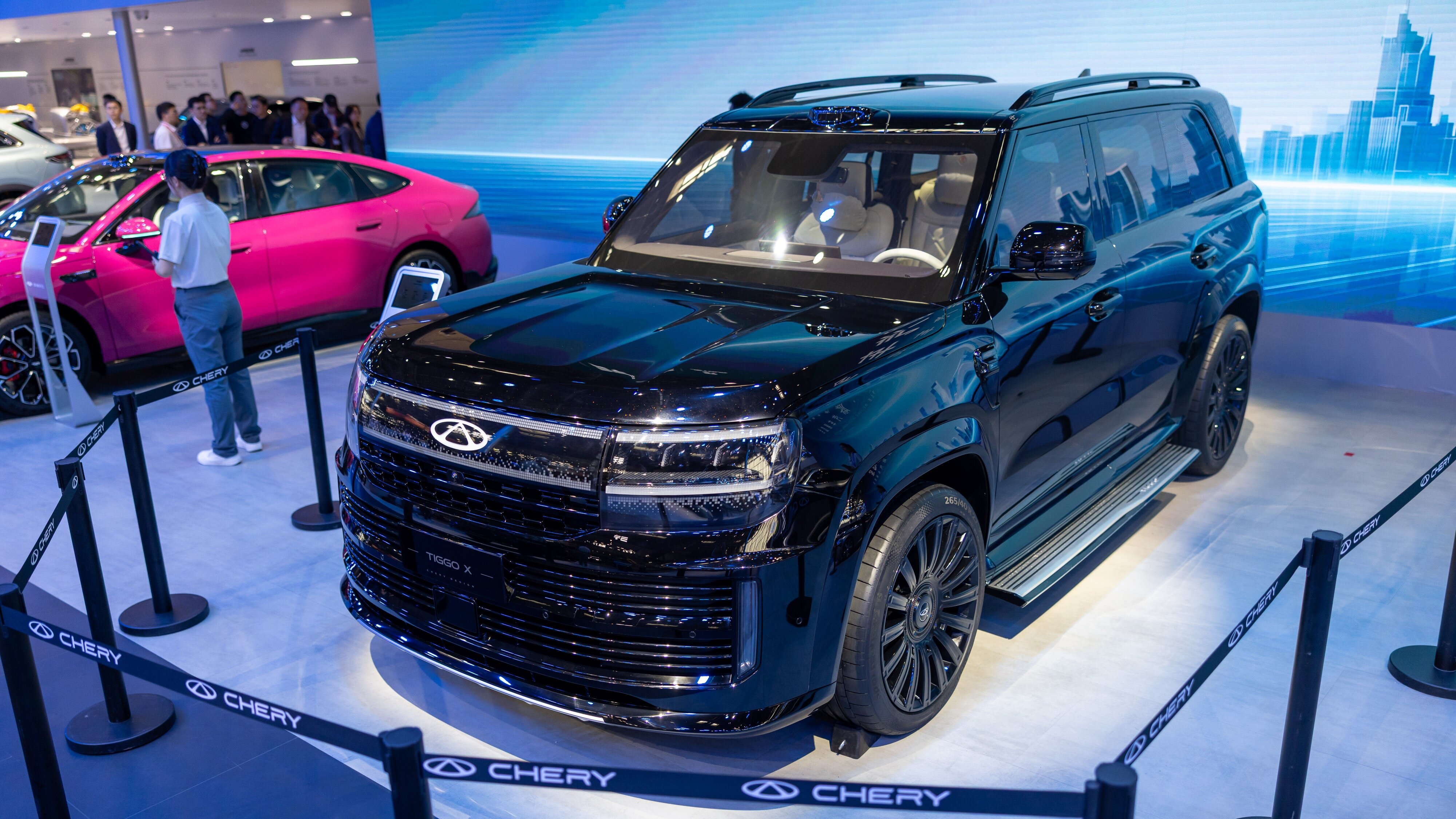 Chery рассекретила большой и брутальный кроссовер Tiggo X