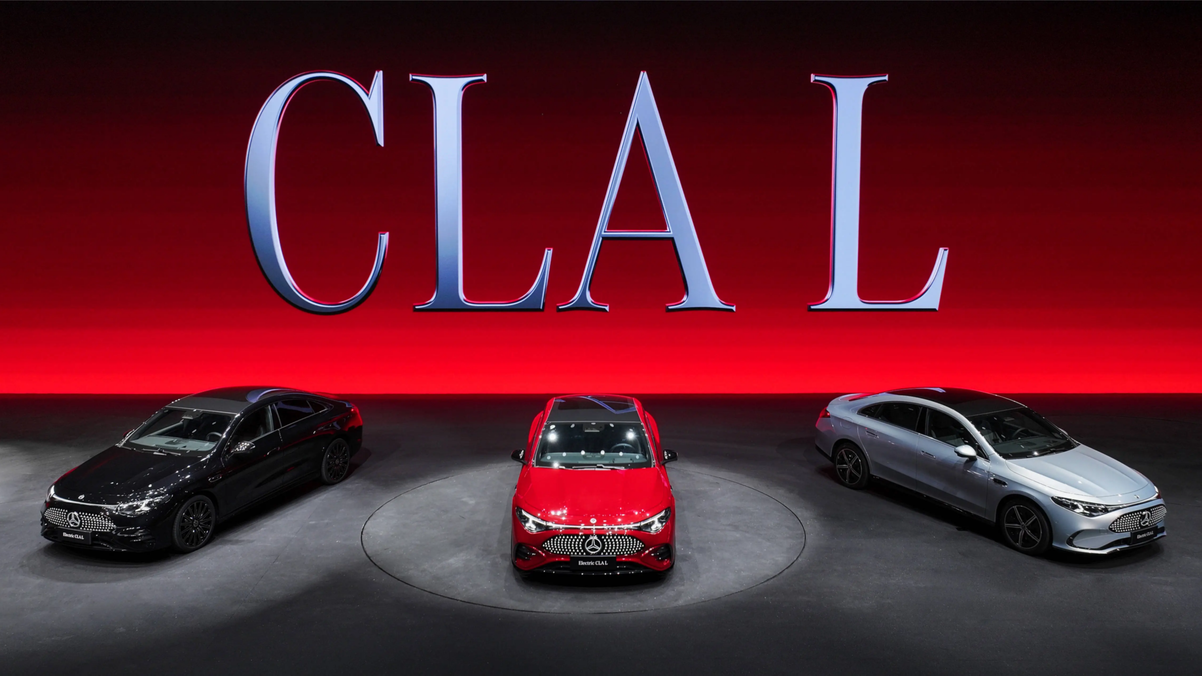 Mercedes-Benz представил удлинённый CLA для Китая: известны цены