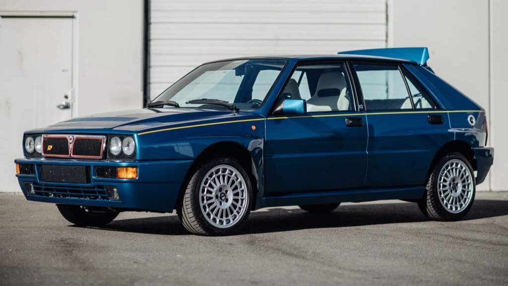 Легендарный спорткар Lancia Delta вернется через несколько лет. И станет электрическим