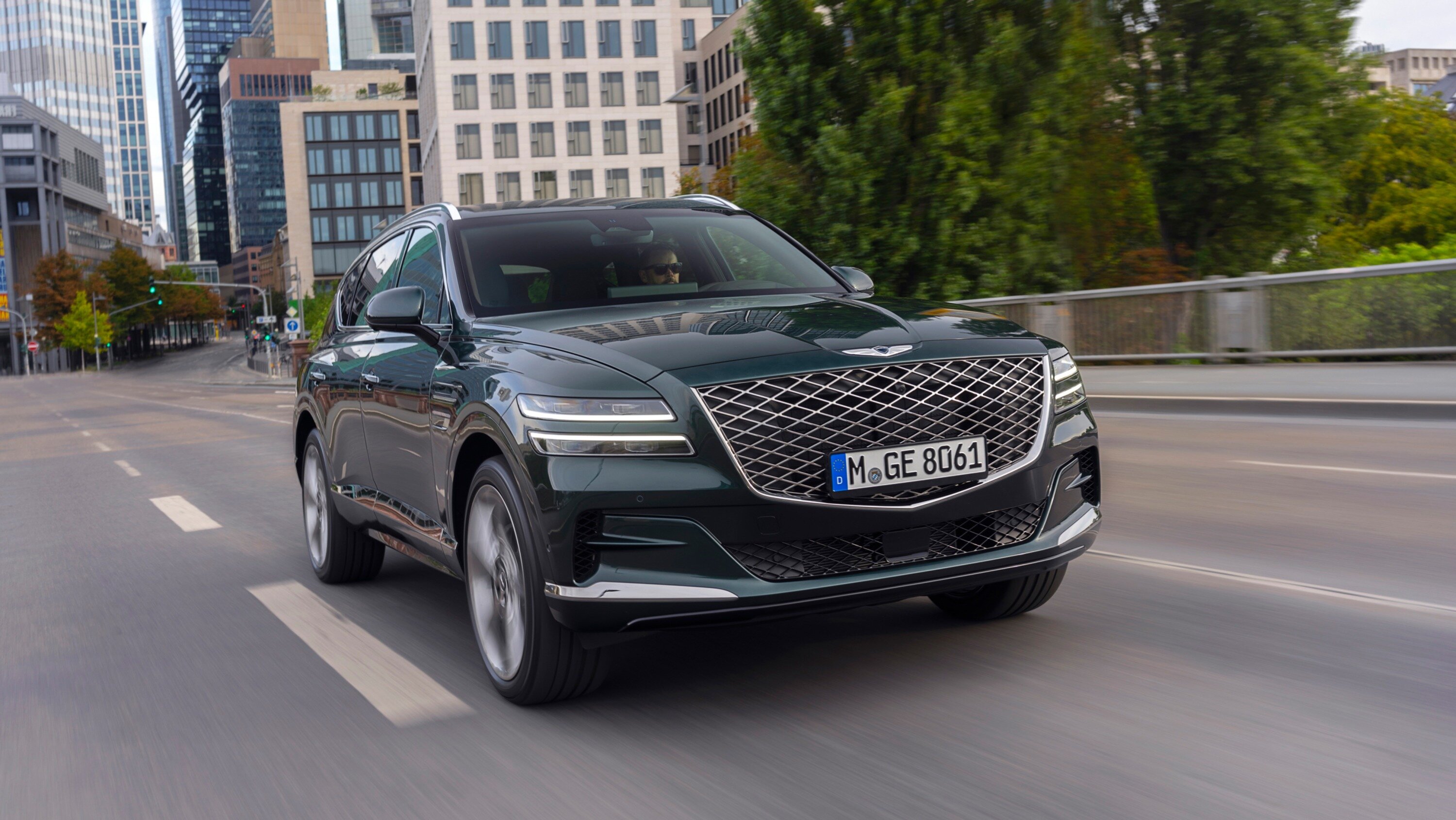Дизельный Genesis G80 и особо роскошный GV80 Royal: известны цены для России