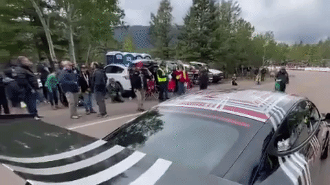 Самая мощная Tesla Model S оказалась самой быстрой на Пайкс-Пик