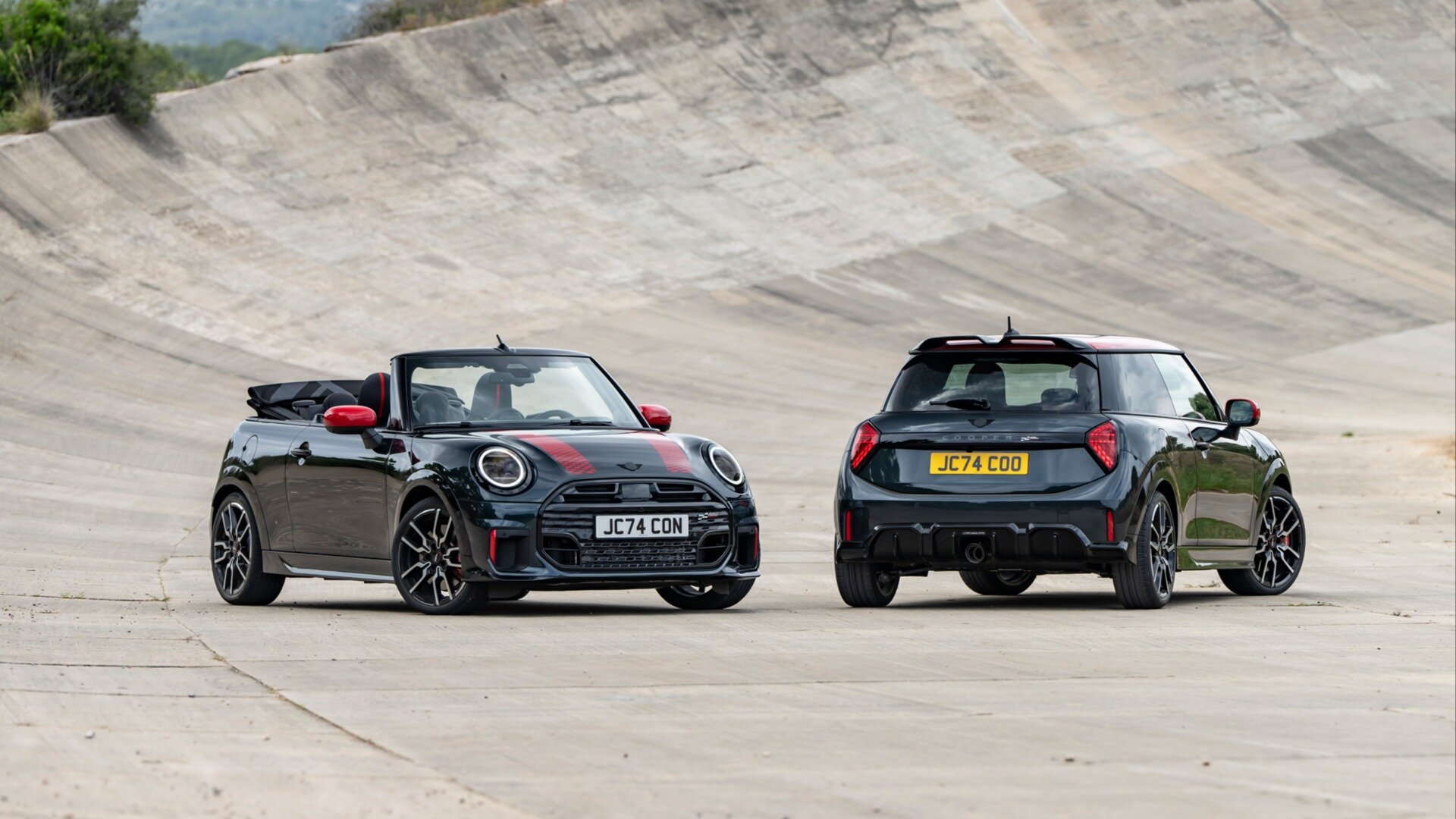 Бензиновые MINI John Cooper Works оказались слабее и медленнее электрических
