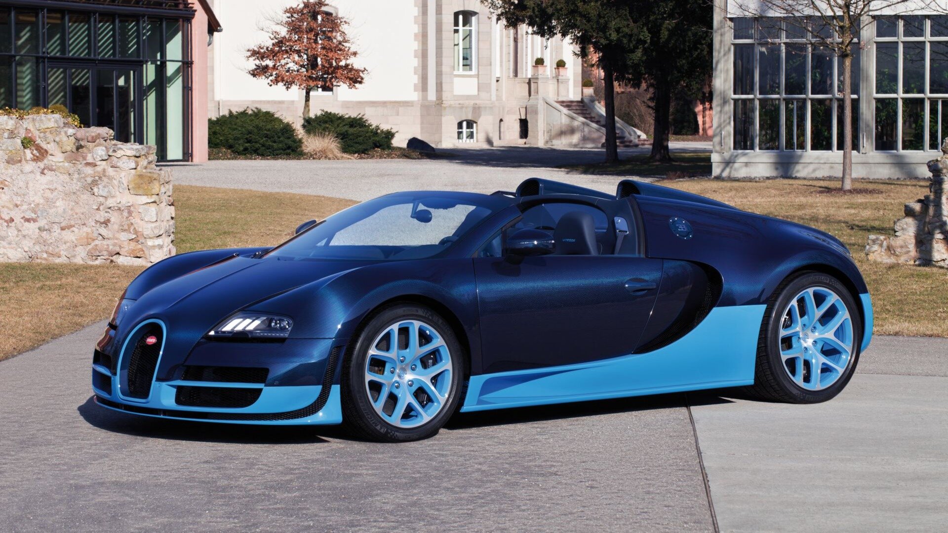 Bugatti Veyron починили в 13 тысяч раз дешевле, чем просил дилер