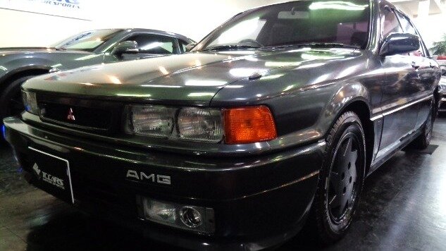 На продажу выставили редчайший седан Mitsubishi в исполнении AMG