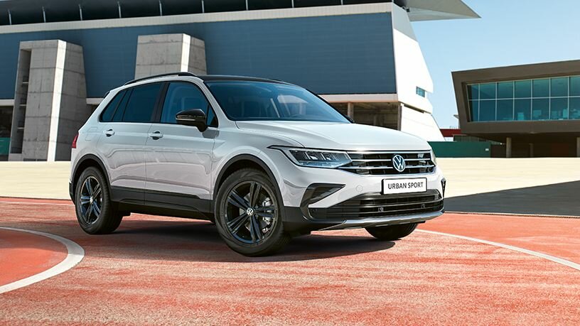 Кожа и много чёрного: российский VW Tiguan получил стильную версию