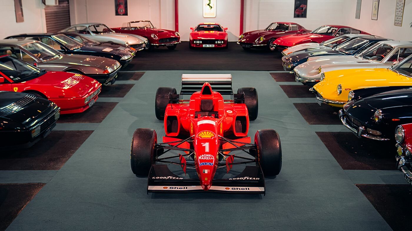 28 редких Ferrari вместе с болидом как у Шумахера пустят с молотка