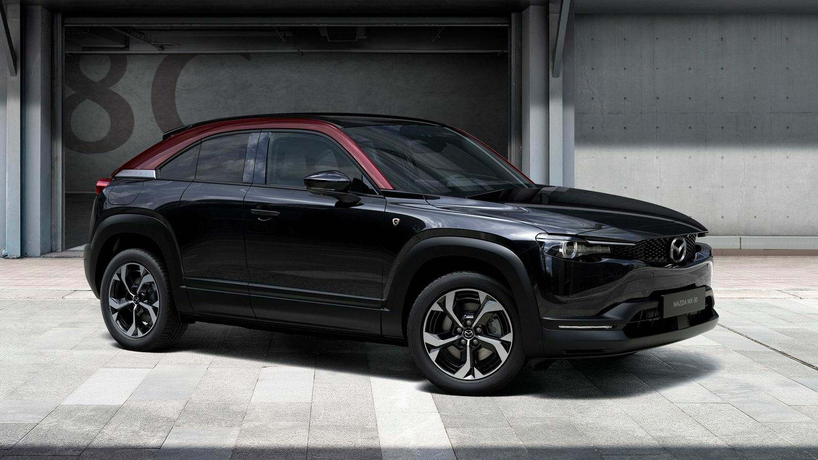 Mazda представила первую за 10 лет модель с роторным мотором