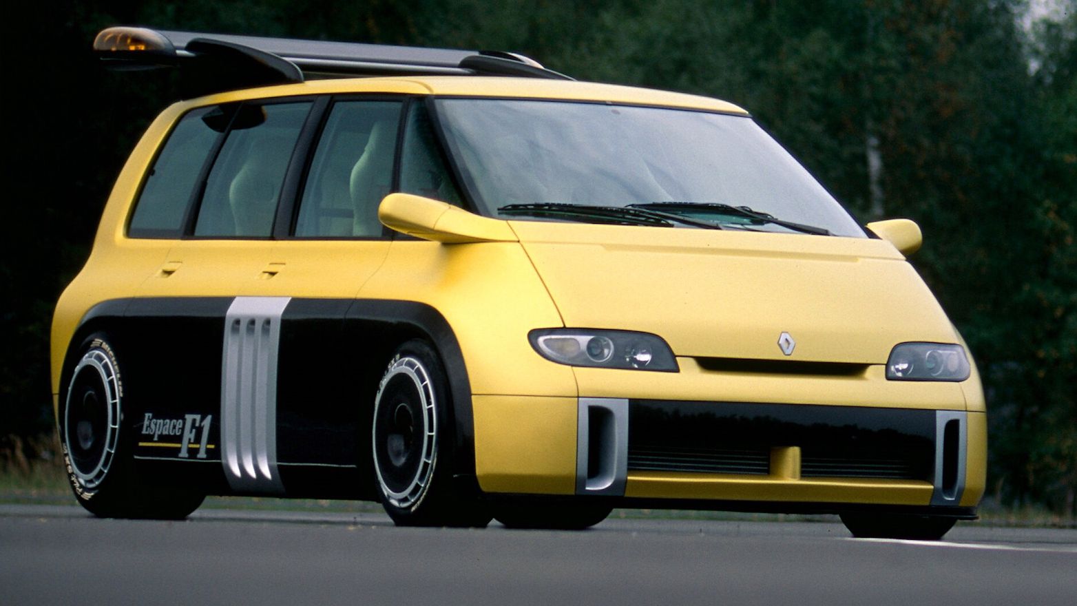 Hot Wheels выпустит игрушку по мотивам суперминивэна Renault Espace F1 1994 года