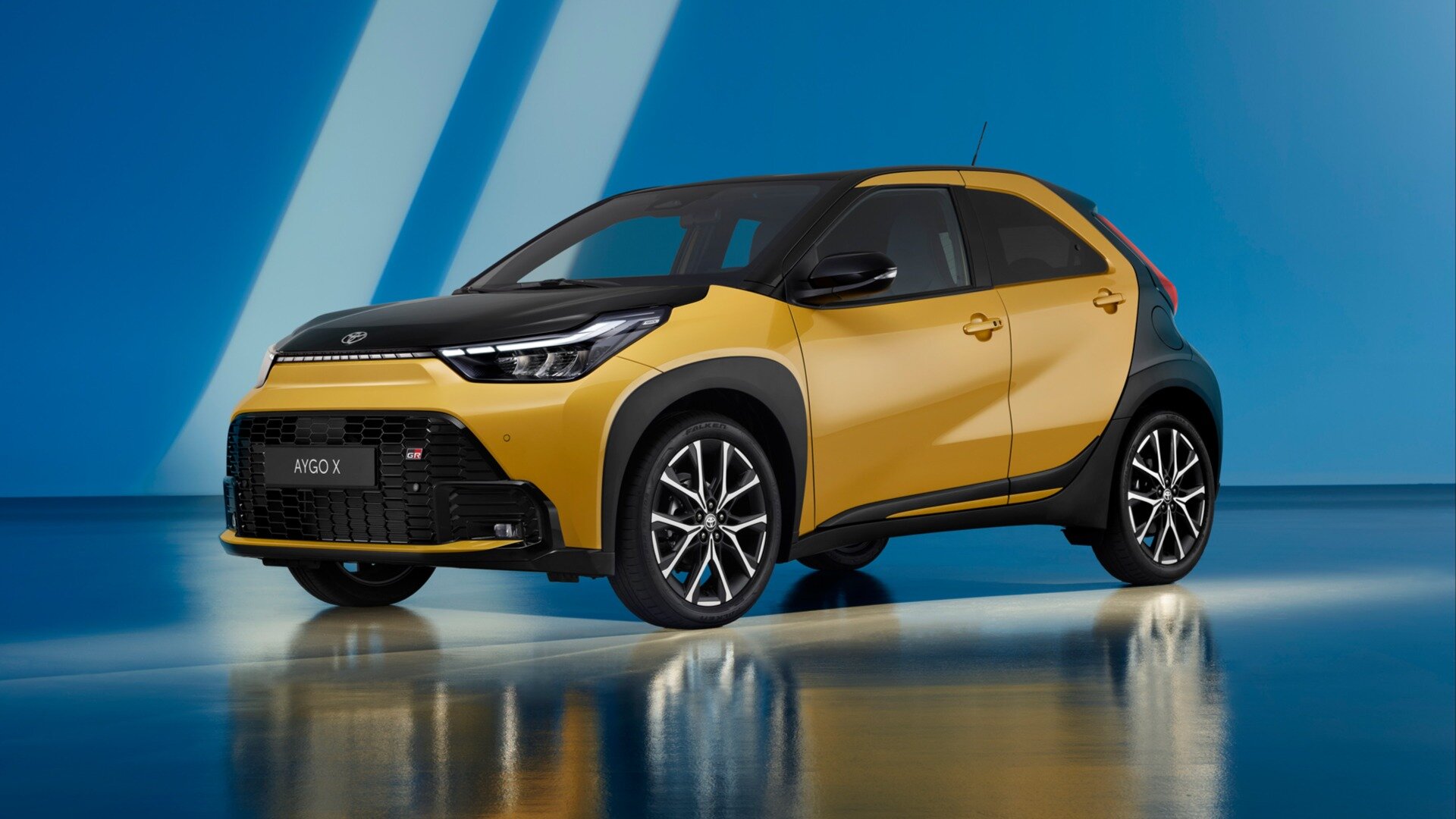 Самая маленькая Toyota в Европе стала спортивным гибридом