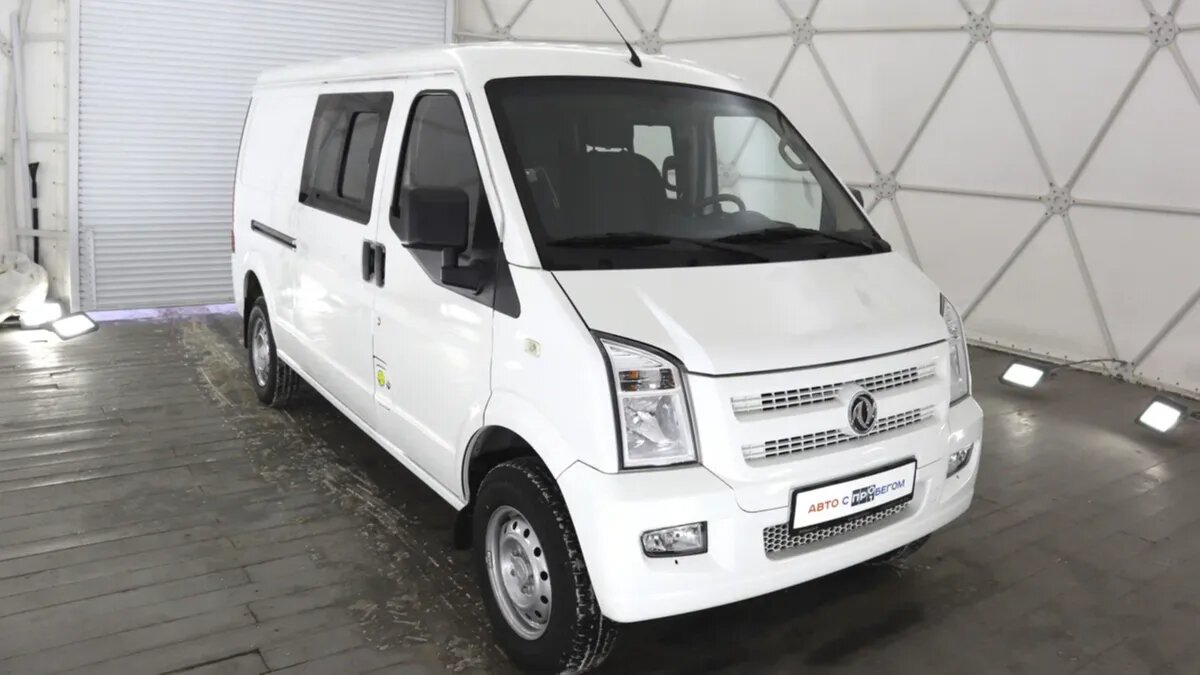 В России появился электрофургон Dongfeng EC35 за 2 миллиона рублей