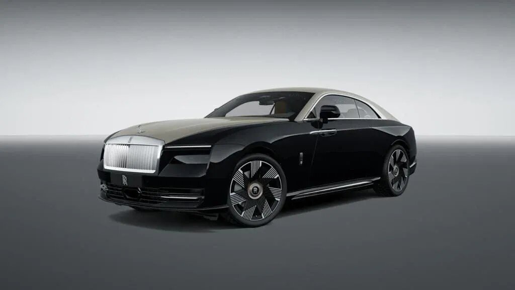 Первый электрический Rolls-Royce появился в продаже в России: его доставят самолётом