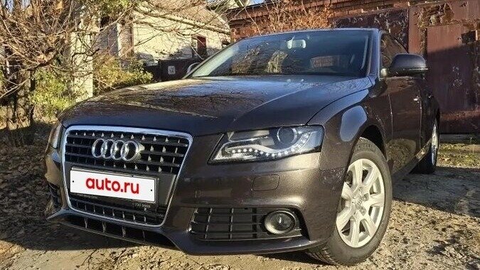 В продаже появился Audi A4, простоявший в гараже 17 лет