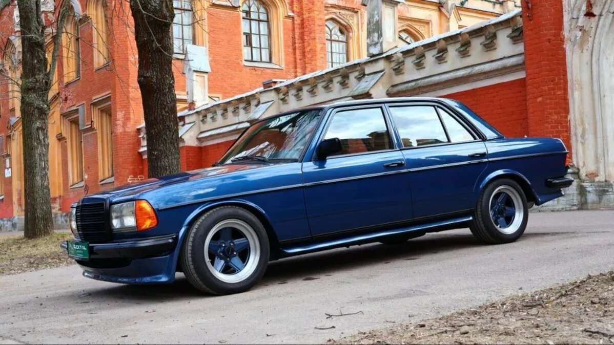 Редкий Mercedes-Benz W123 от AMG из 1980-х  выставили на Авто.ру