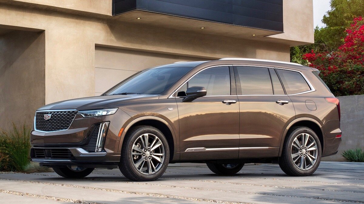 Cadillac показал семиместный кроссовер XT6