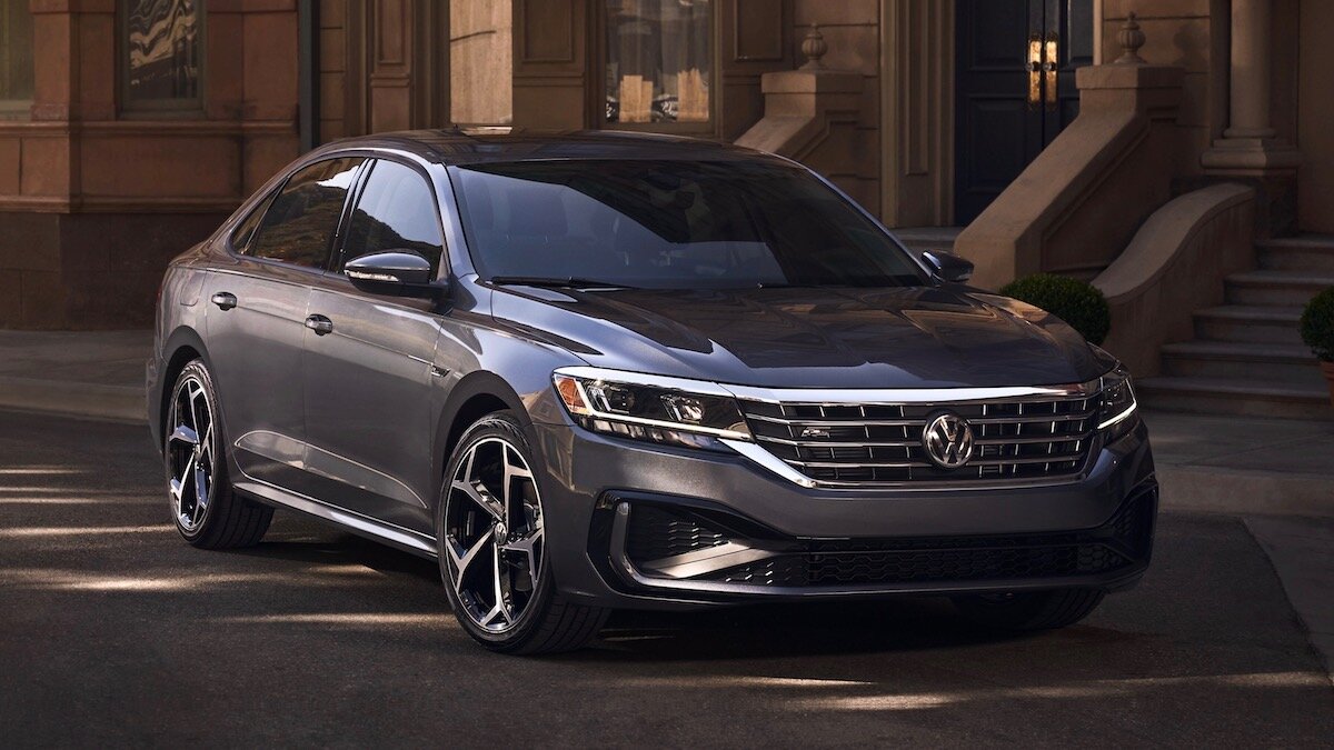 Новый VW Passat для США оказался старым